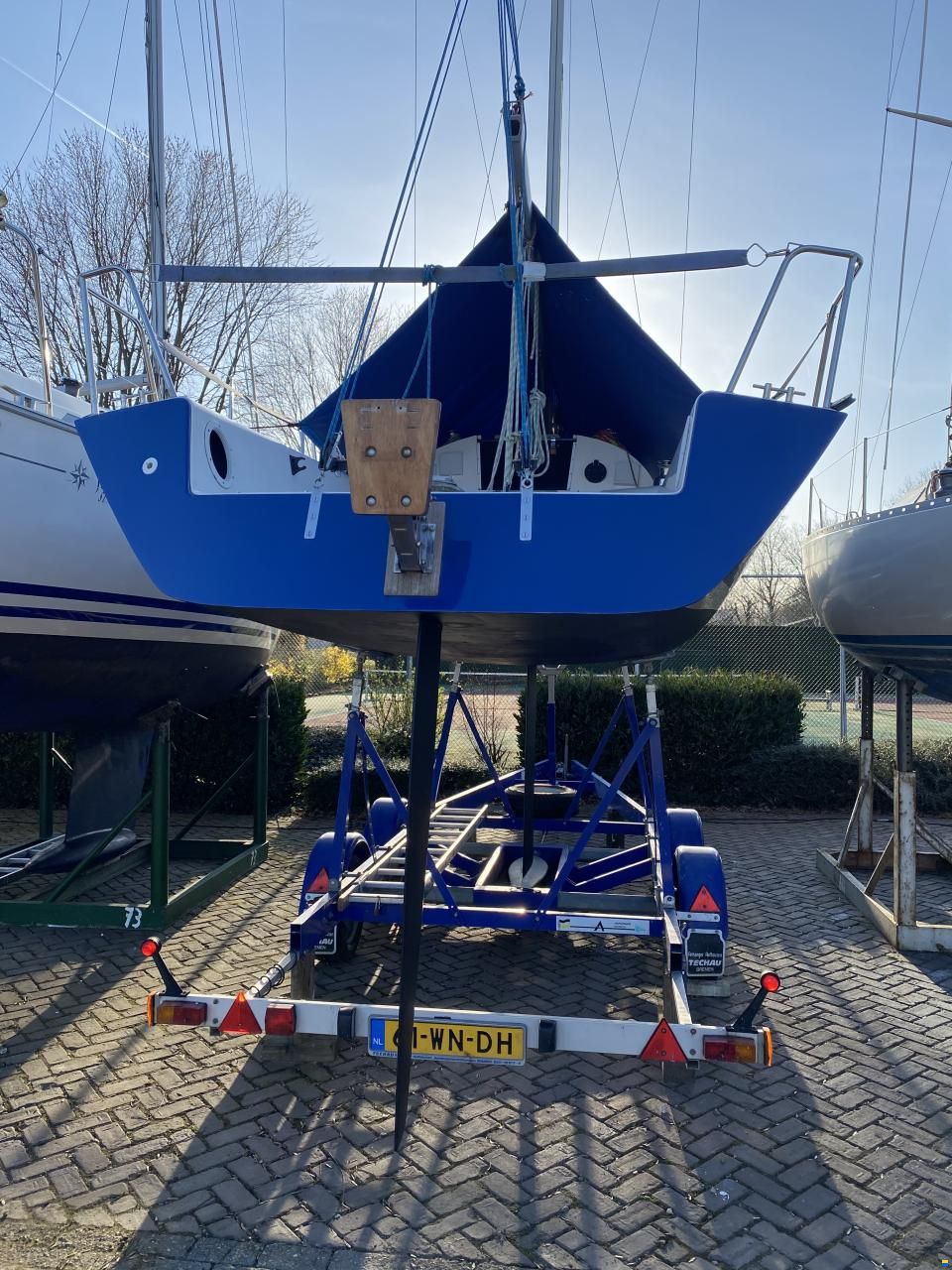 Helmsman 751 One Design