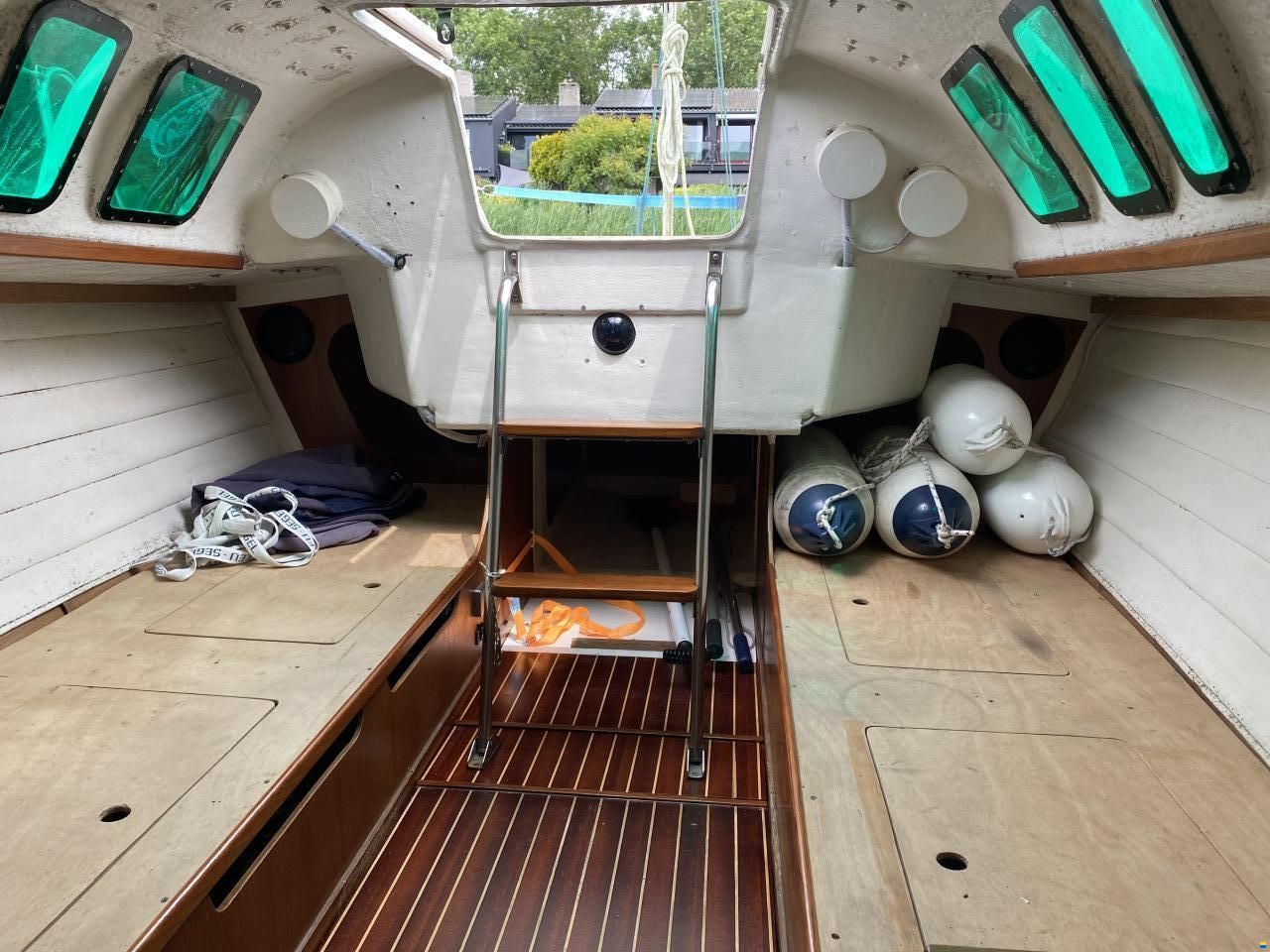 Helmsman 751 One Design