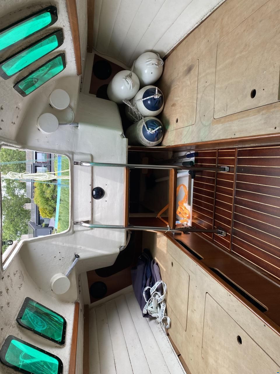 Helmsman 751 One Design