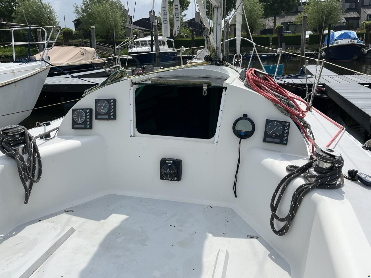 Helmsman 751 One Design