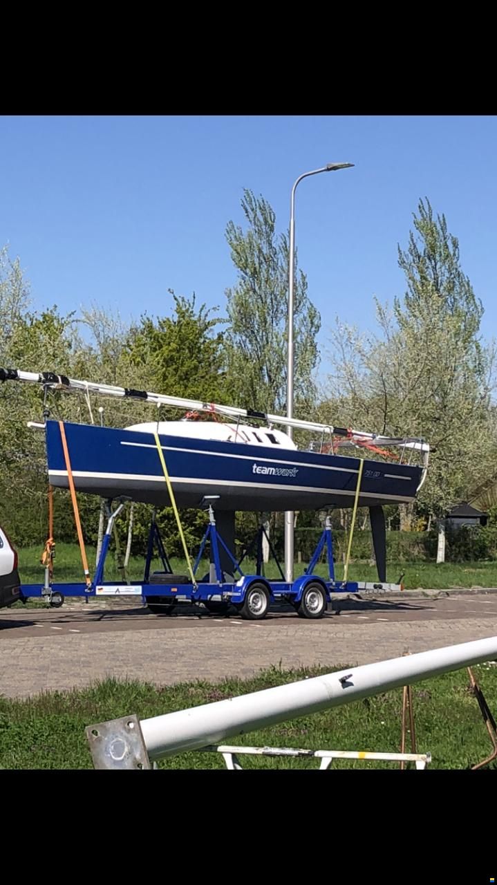 Helmsman 751 One Design