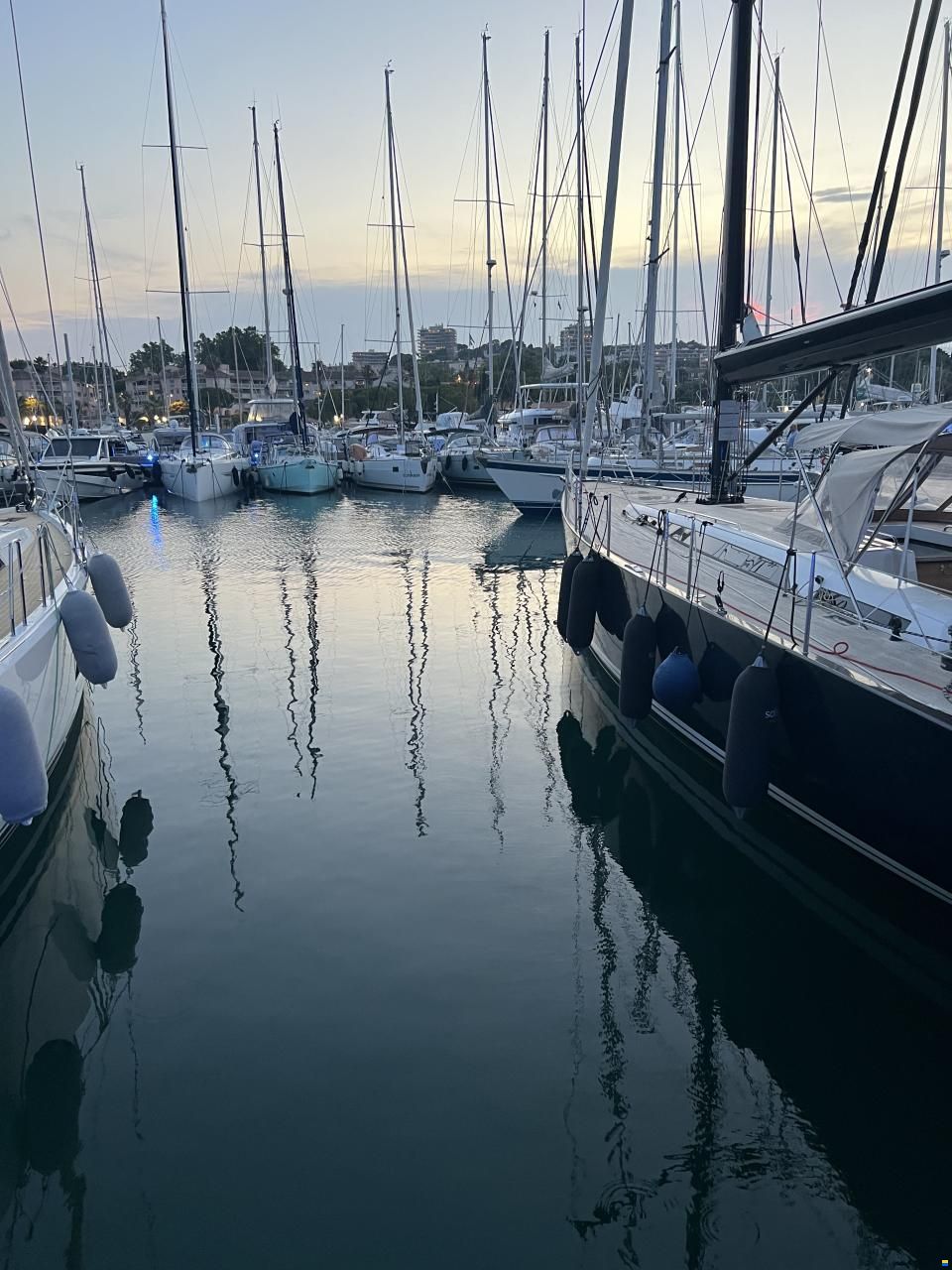 18 x 5,30m CGU Port Vauban, Antibes