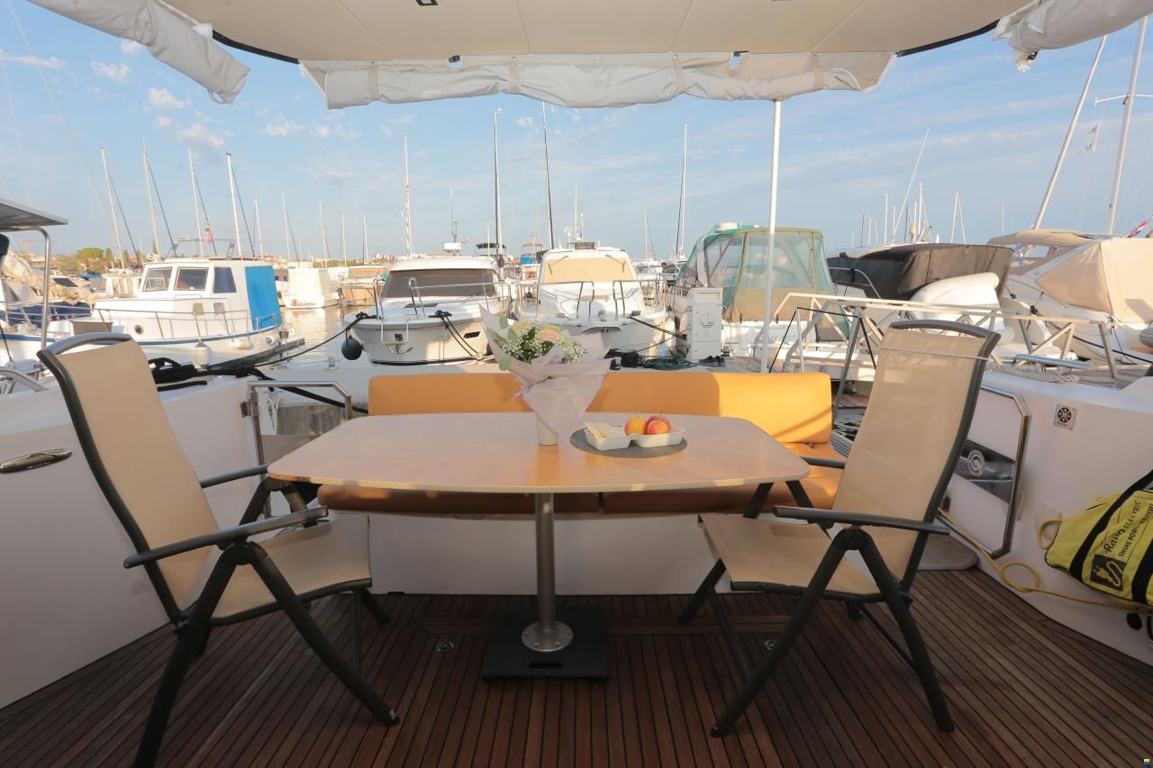 Seafaring 44