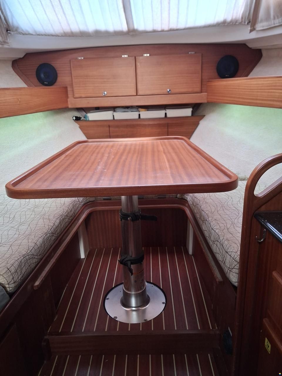 Aqua Royal 780C
