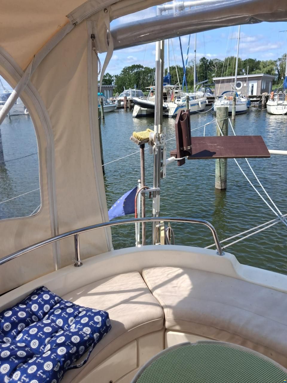 Aqua Royal 780C