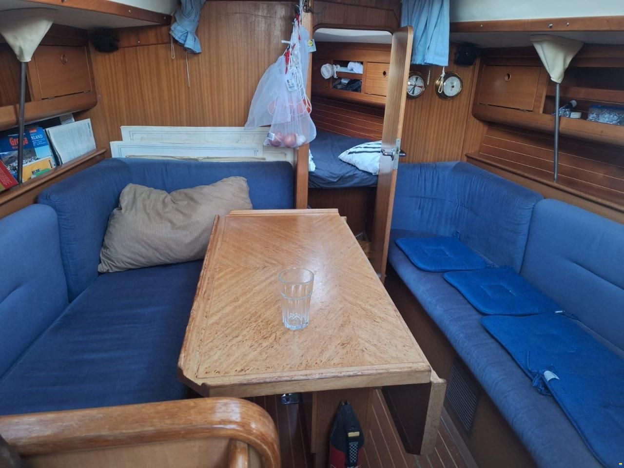 Bavaria 320