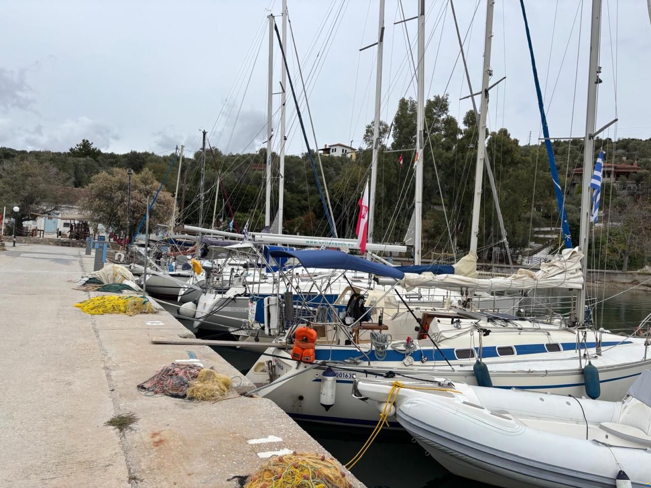 Bavaria 320