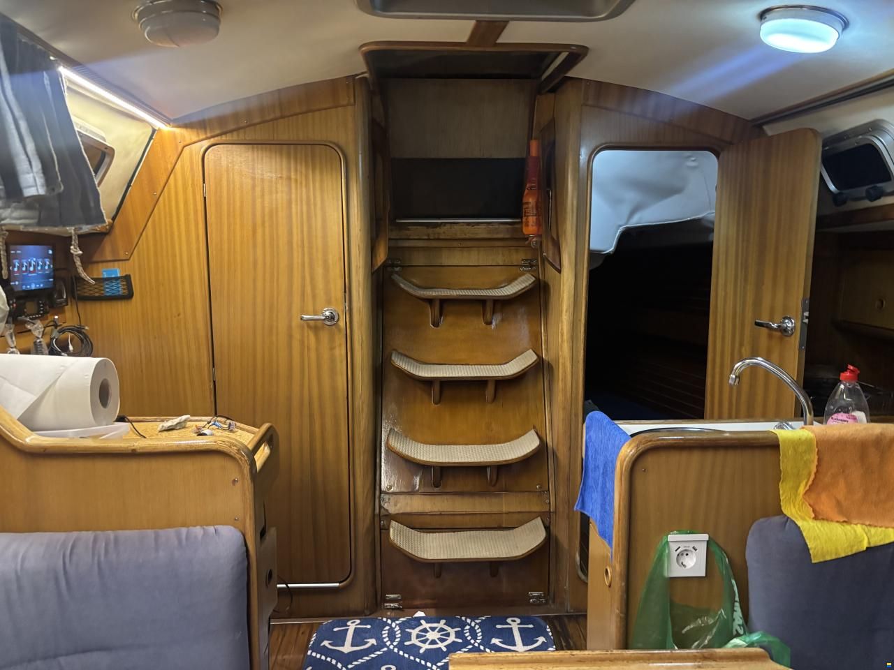 Bavaria 320