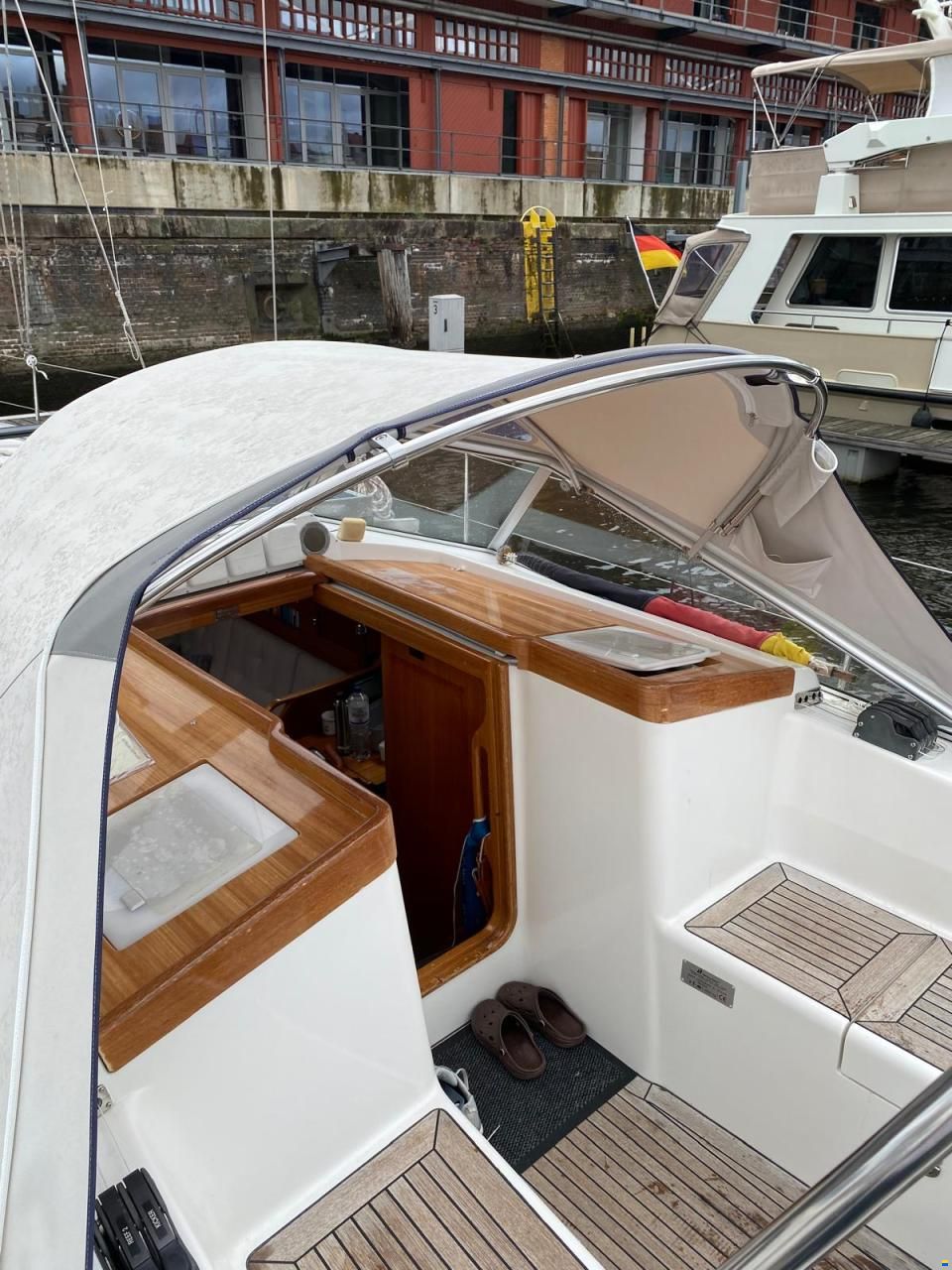 Hallberg-Rassy HR 372
