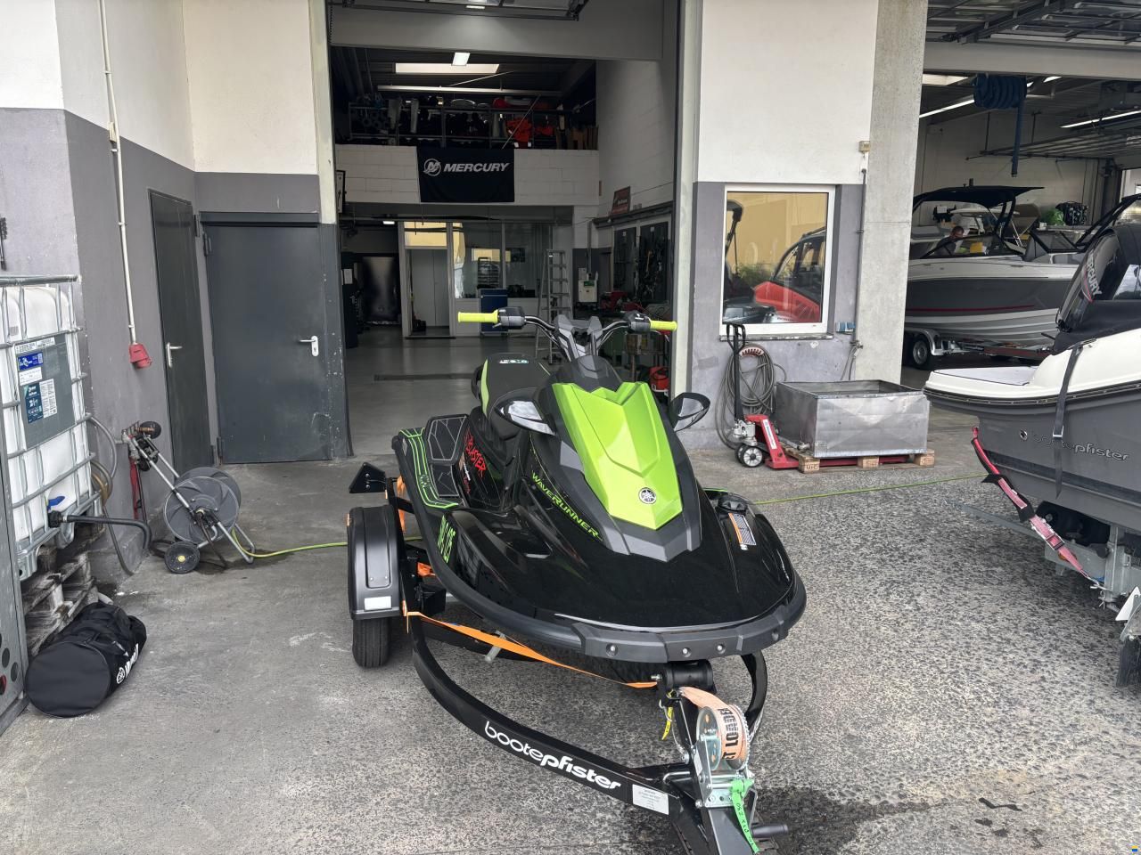 Yamaha WaveRunner Jet Blaster