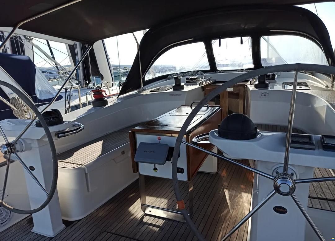 Bavaria CRUISER 50