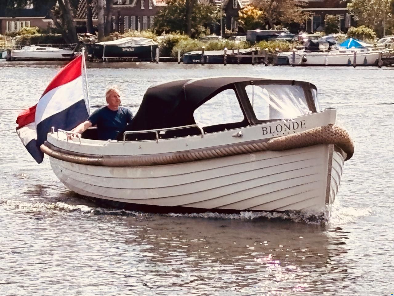Interboat 25