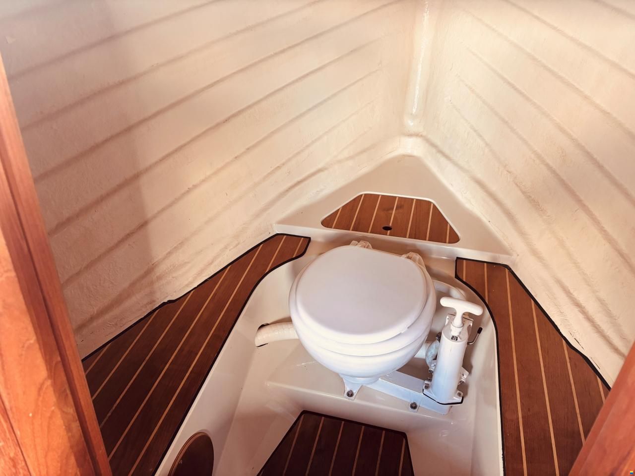 Interboat 25