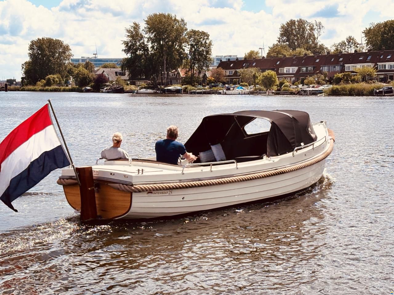 Interboat 25