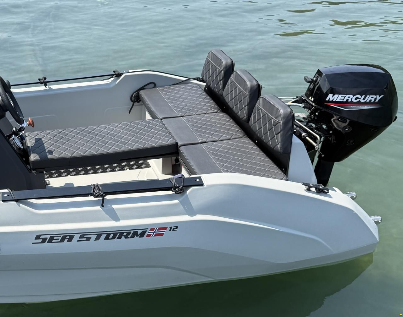 Sea Storm 12 HDPE Advantage