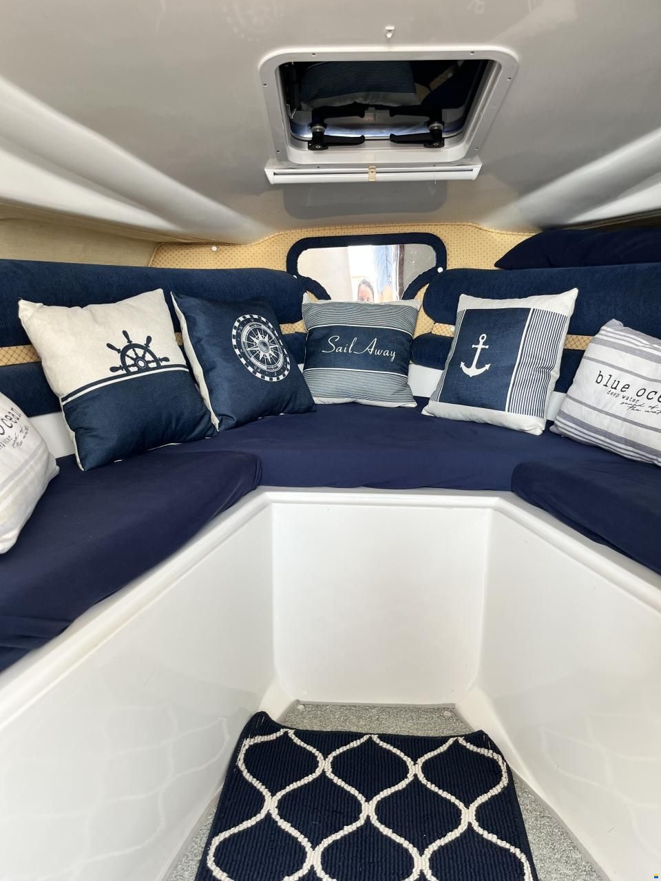 Saver 690 Cabin