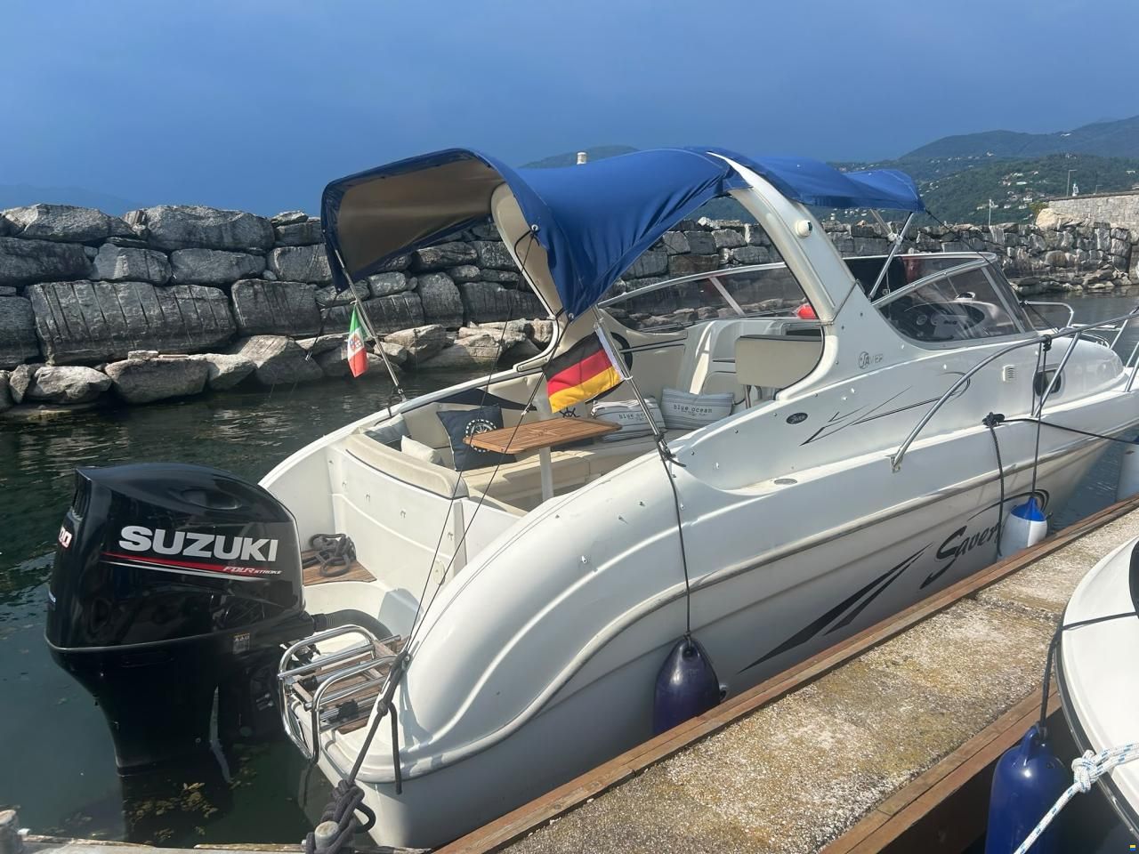 Saver 690 Cabin