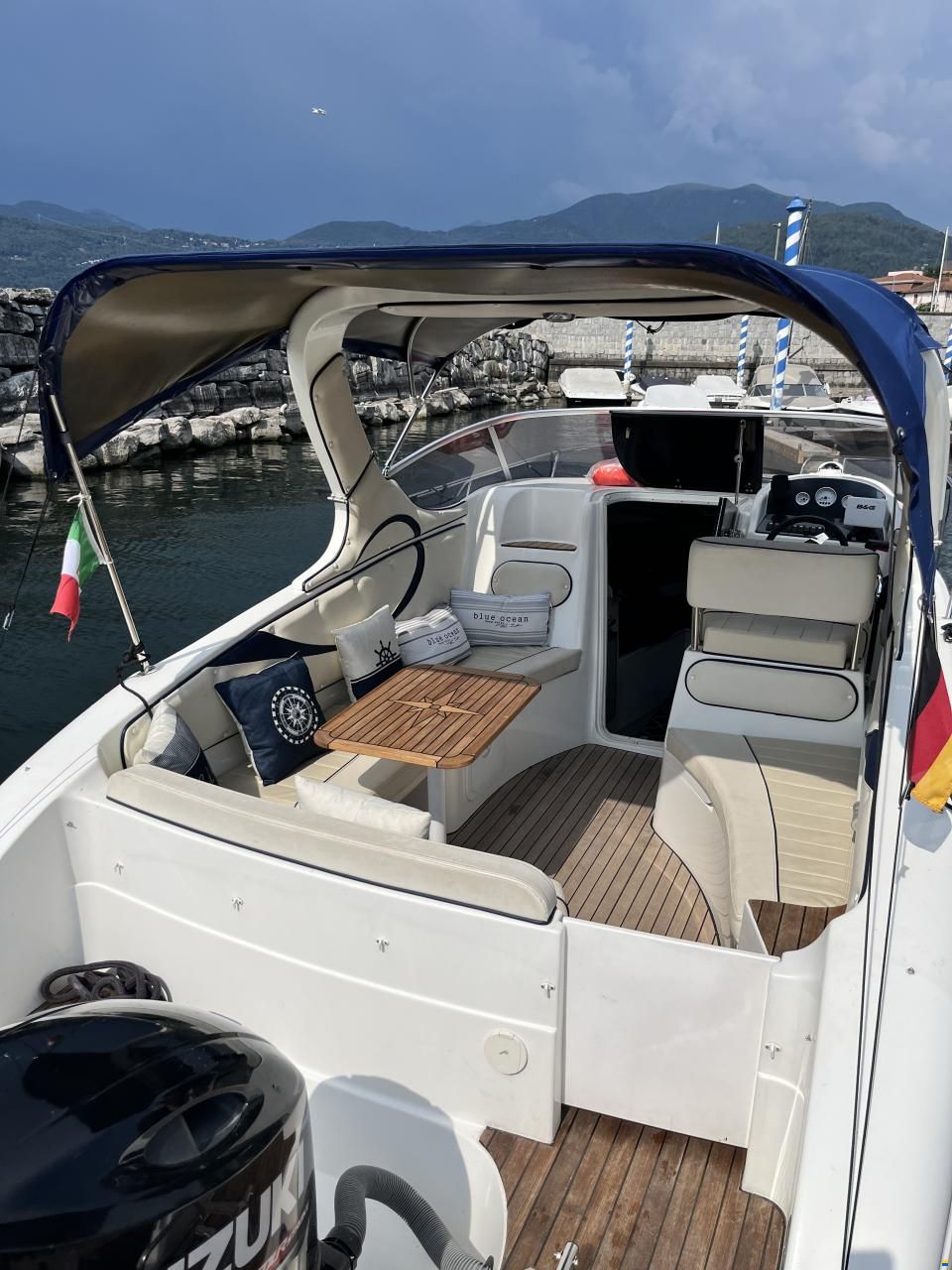 Saver 690 Cabin