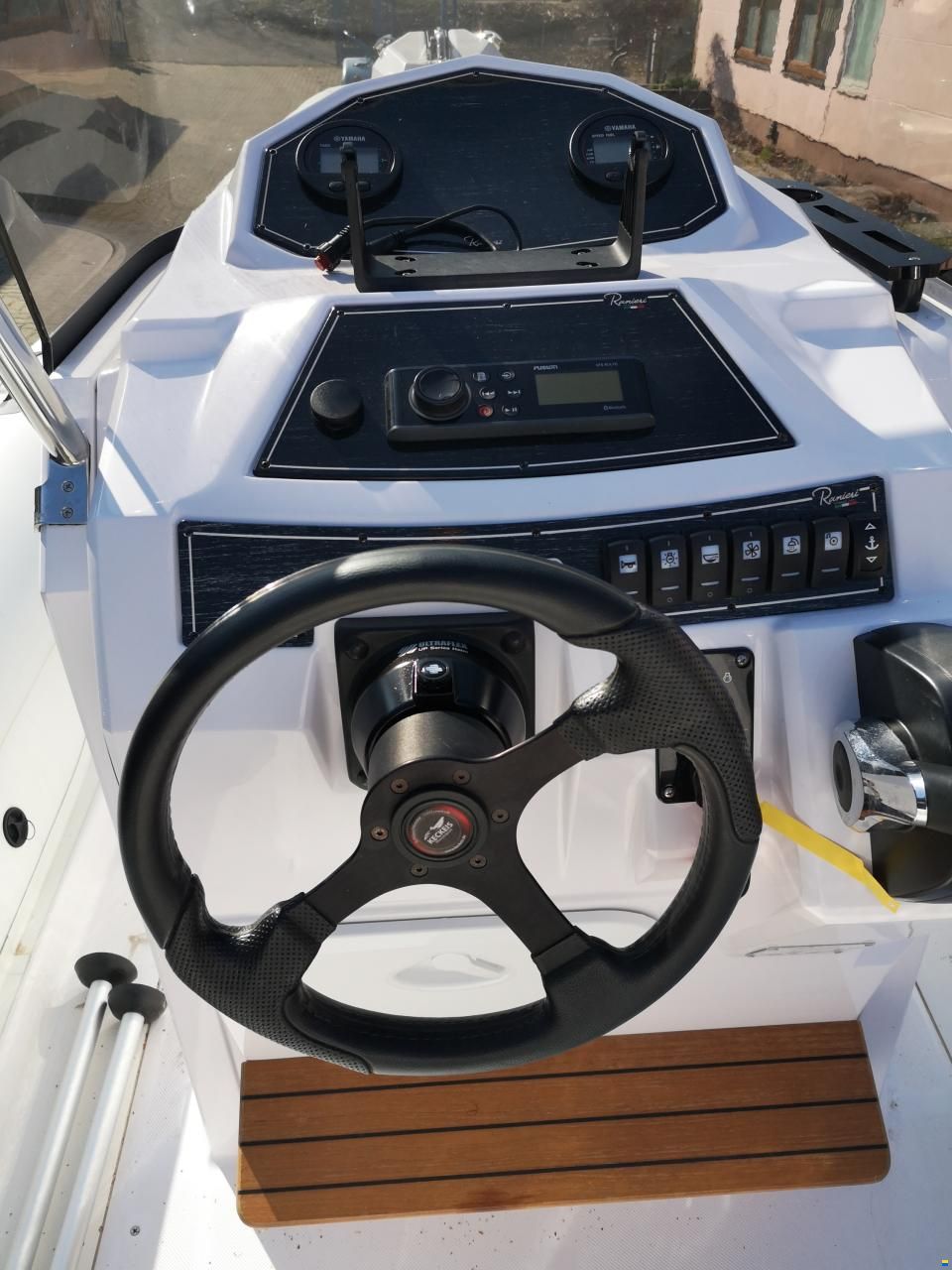 Ranieri Boat Cayman 23