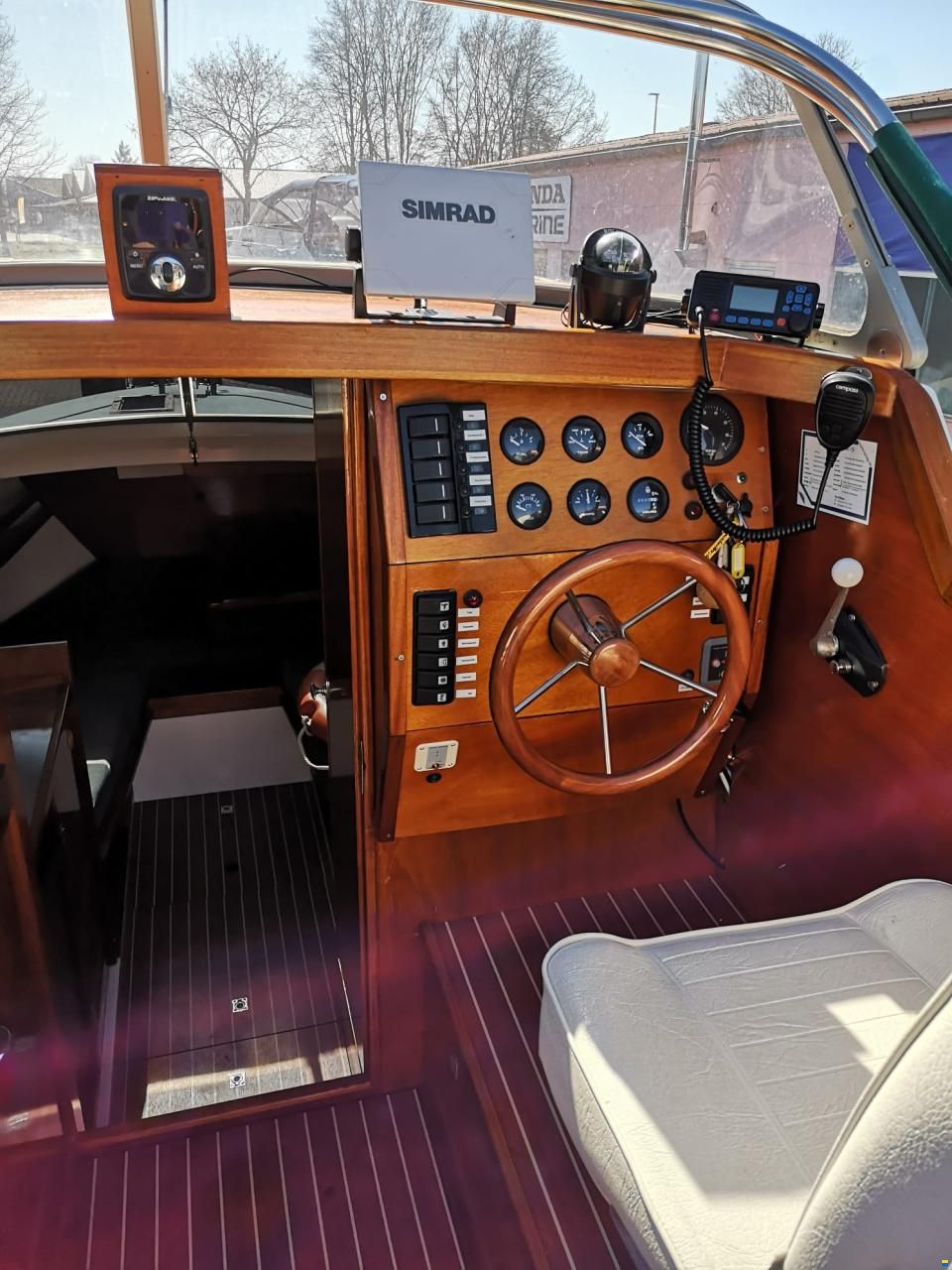 Coronet 22 Explorer