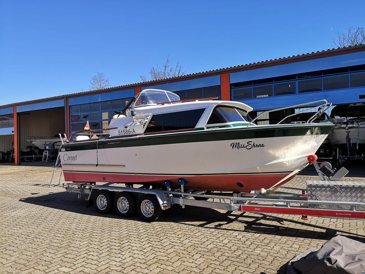 Coronet 22 Explorer
