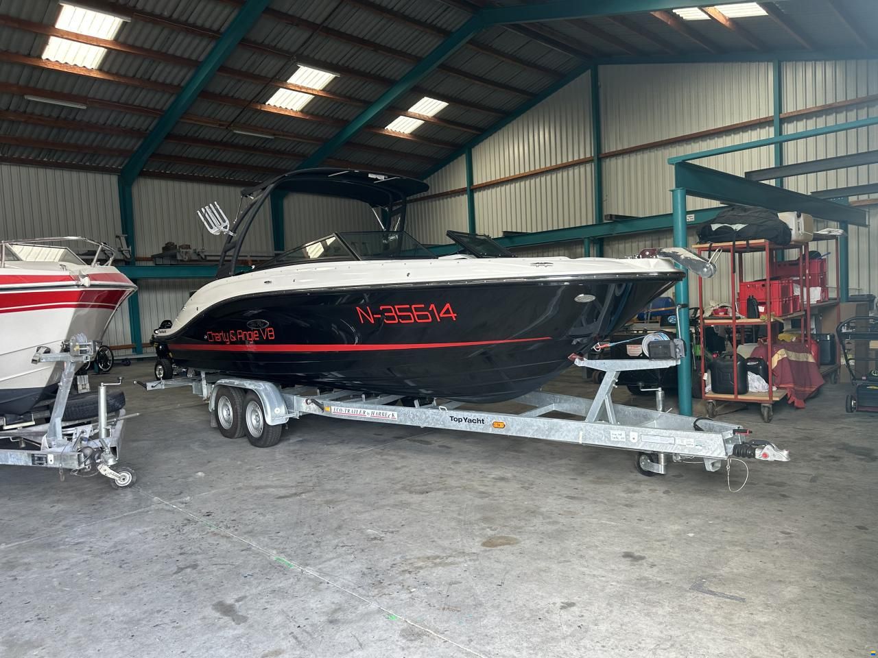 Sea Ray 230 Outboard