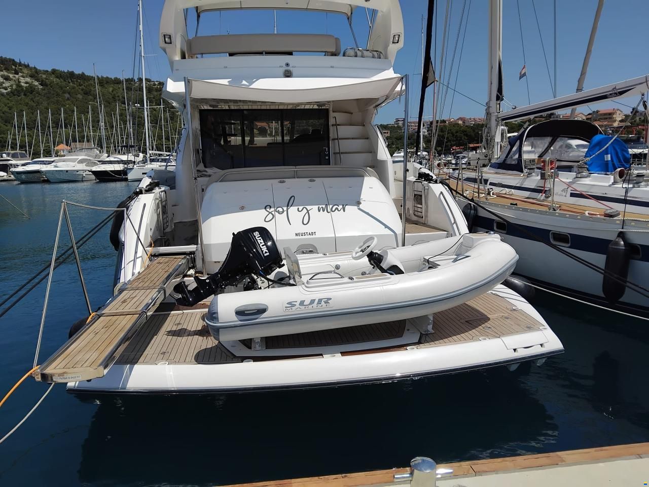 Sunseeker Manhattan 66