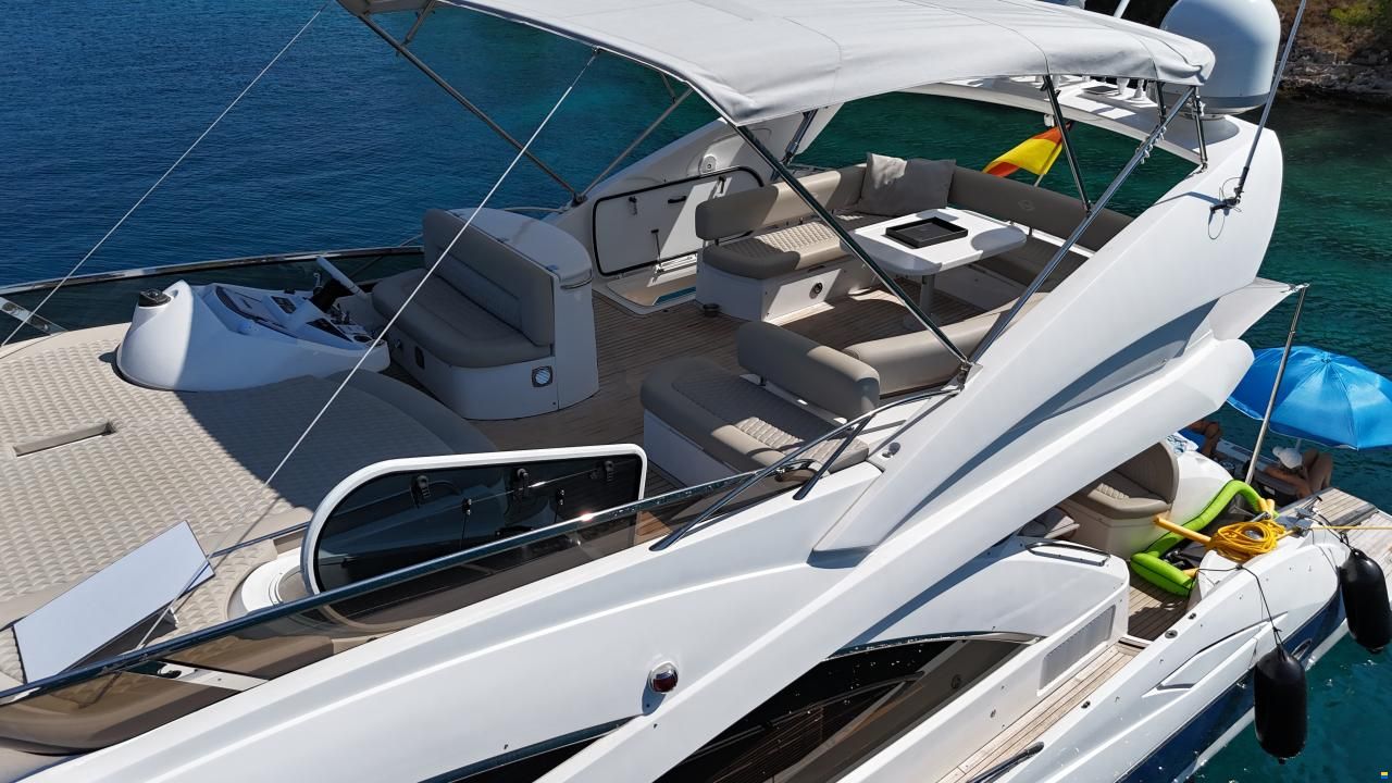 Sunseeker Manhattan 66
