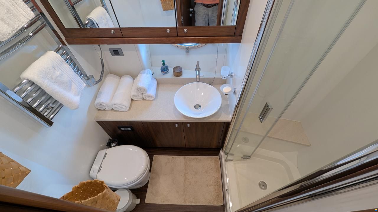 Sunseeker Manhattan 66