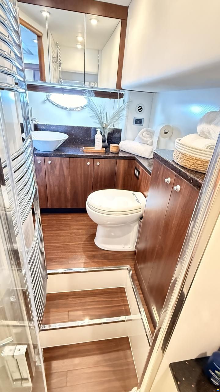 Sunseeker Manhattan 66