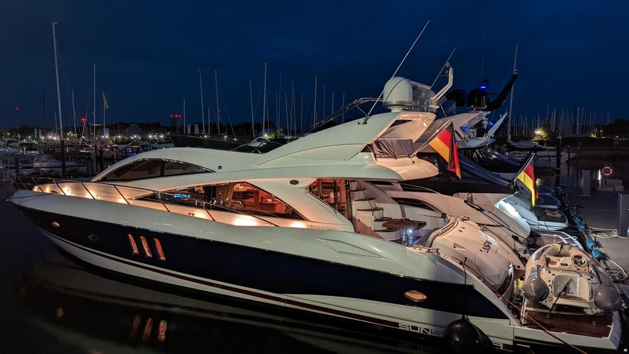 Sunseeker Manhattan 66