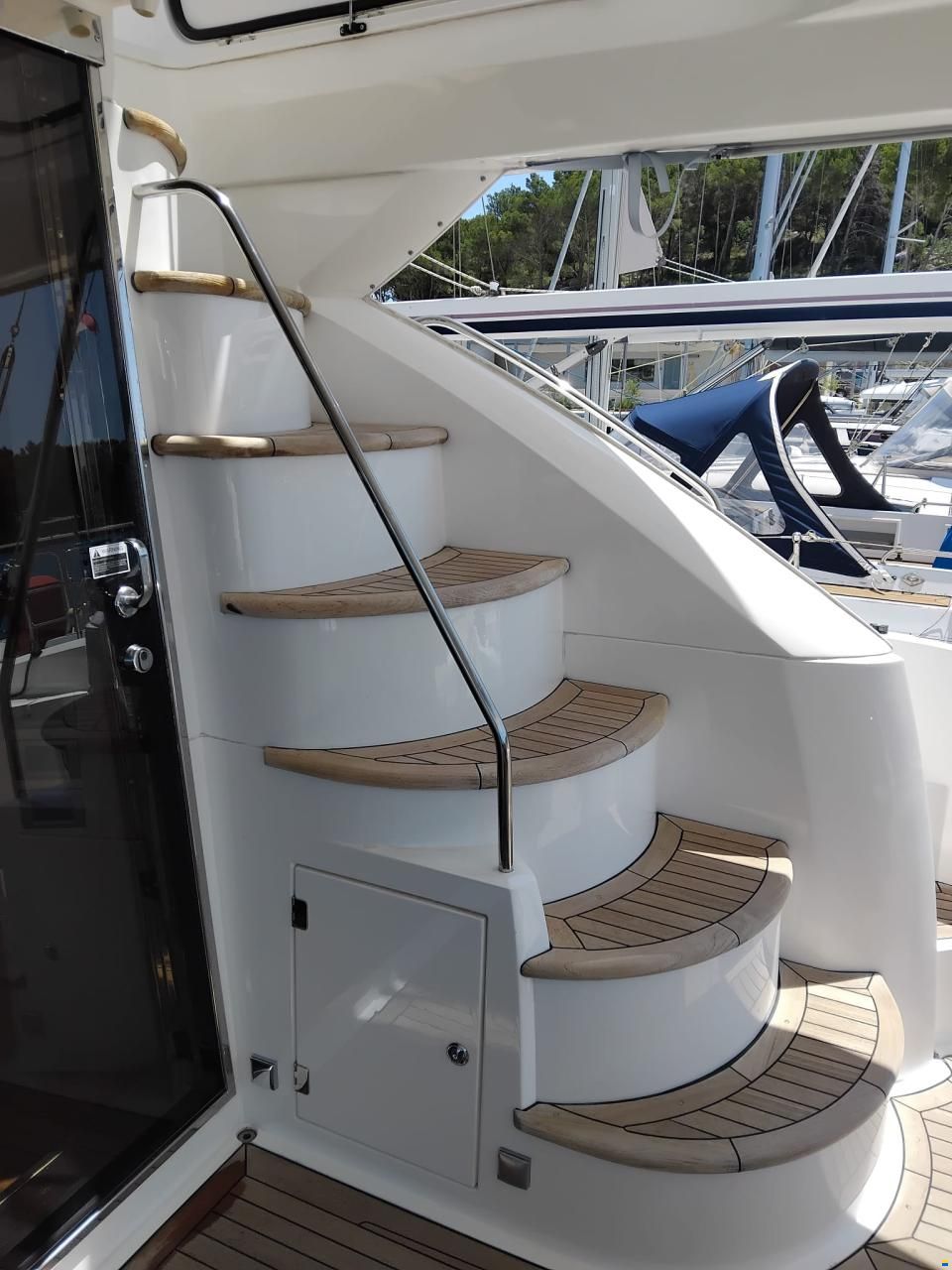 Sunseeker Manhattan 66