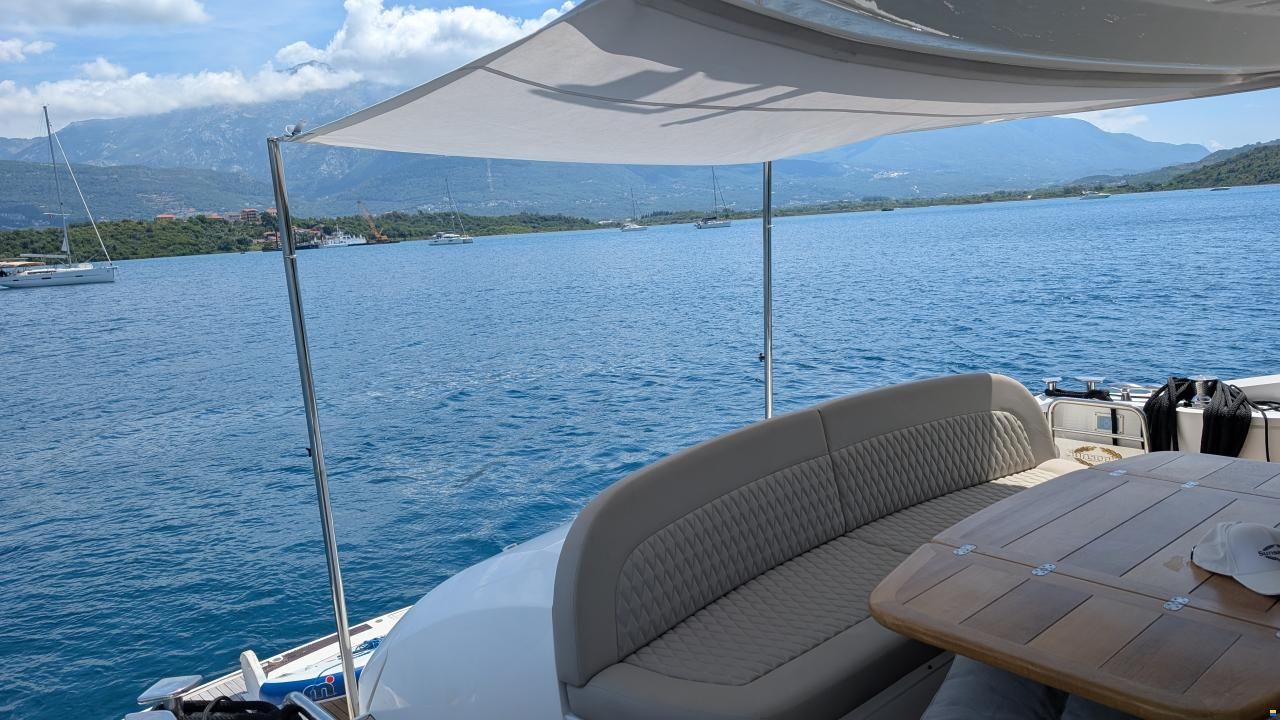 Sunseeker Manhattan 66