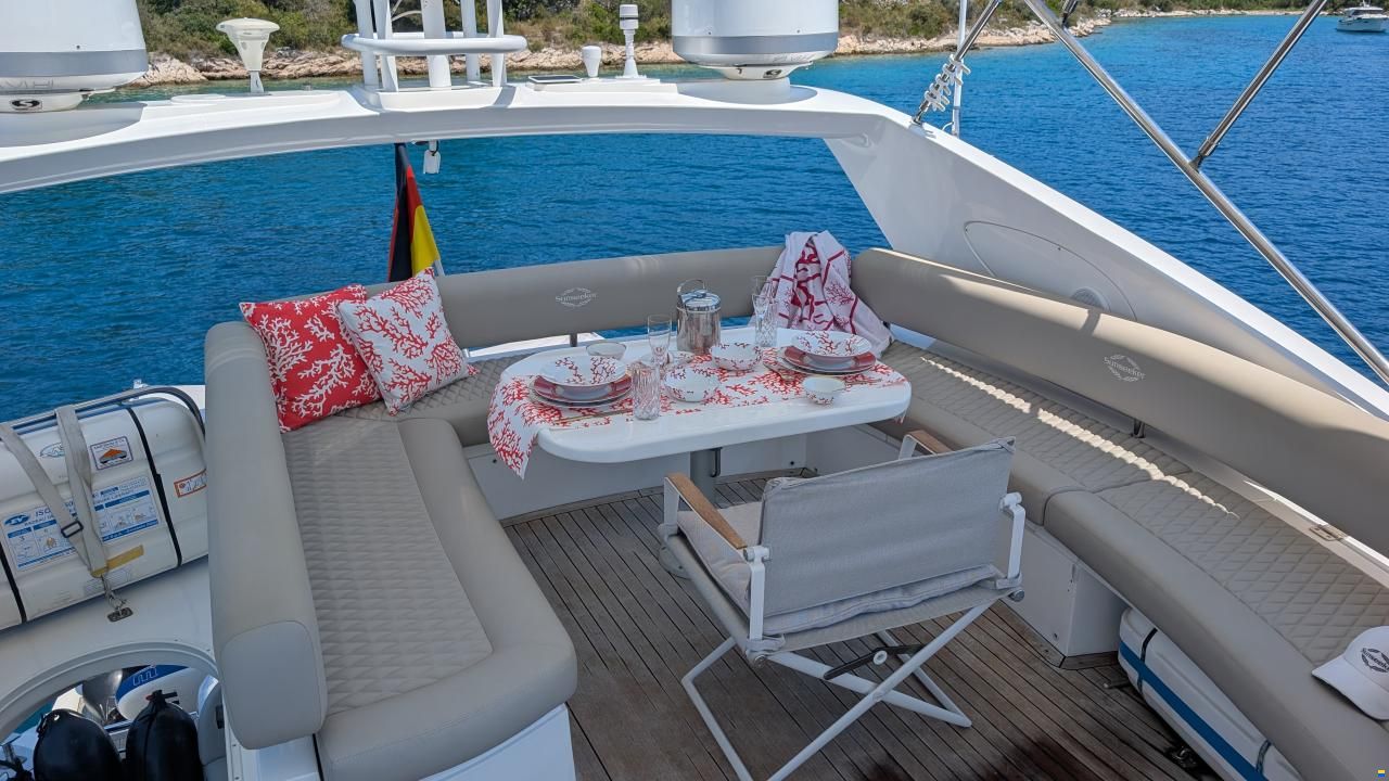 Sunseeker Manhattan 66
