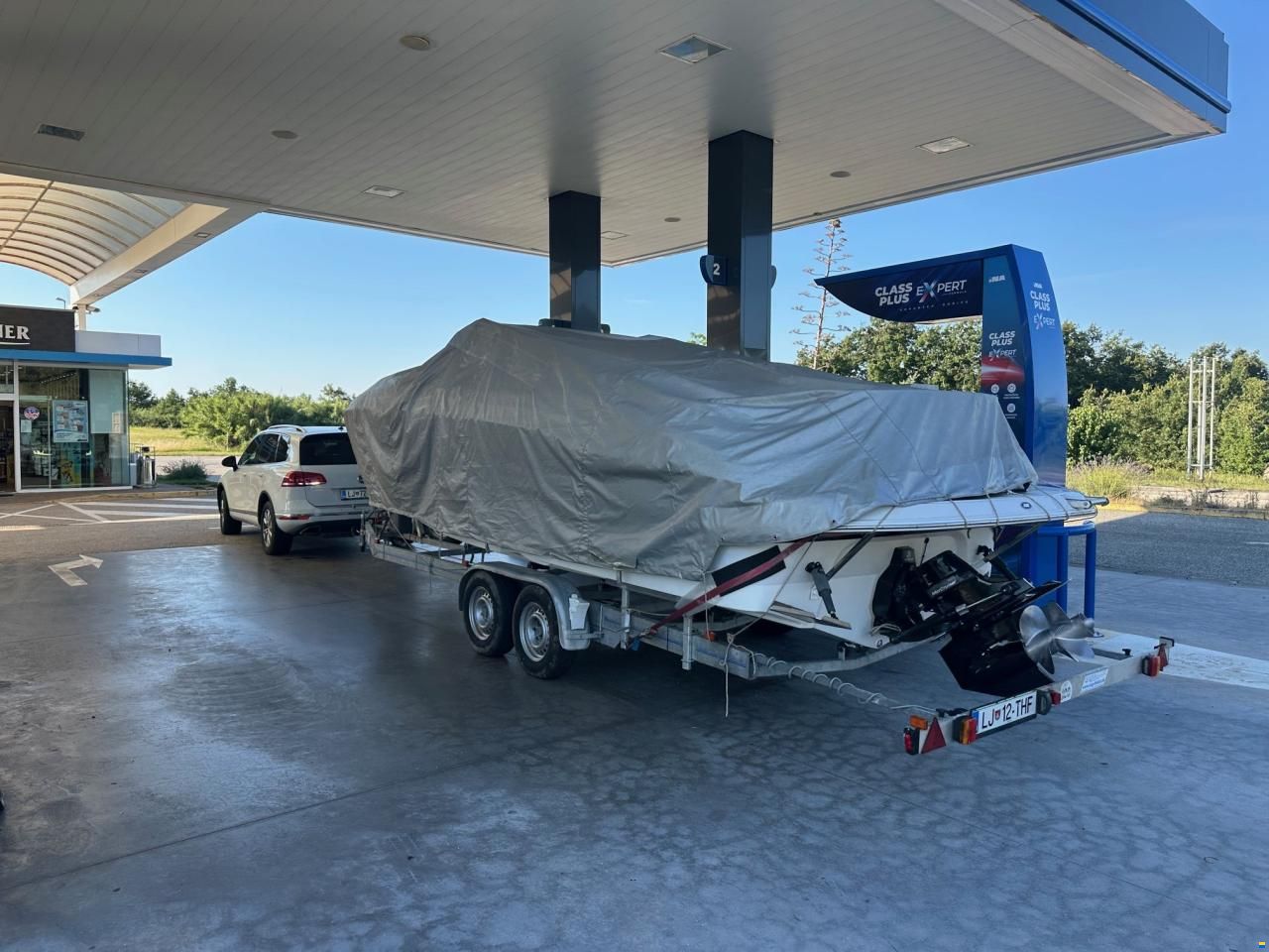 Crownline 266 SC