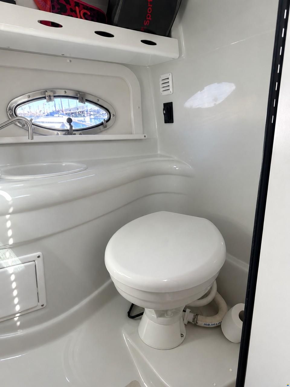 Crownline 266 SC