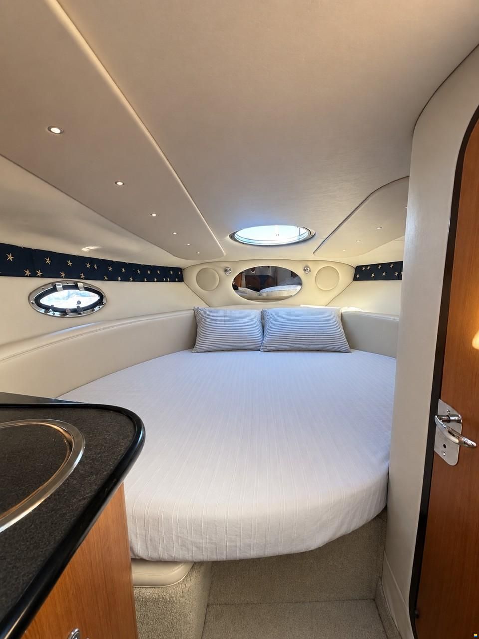 Crownline 266 SC