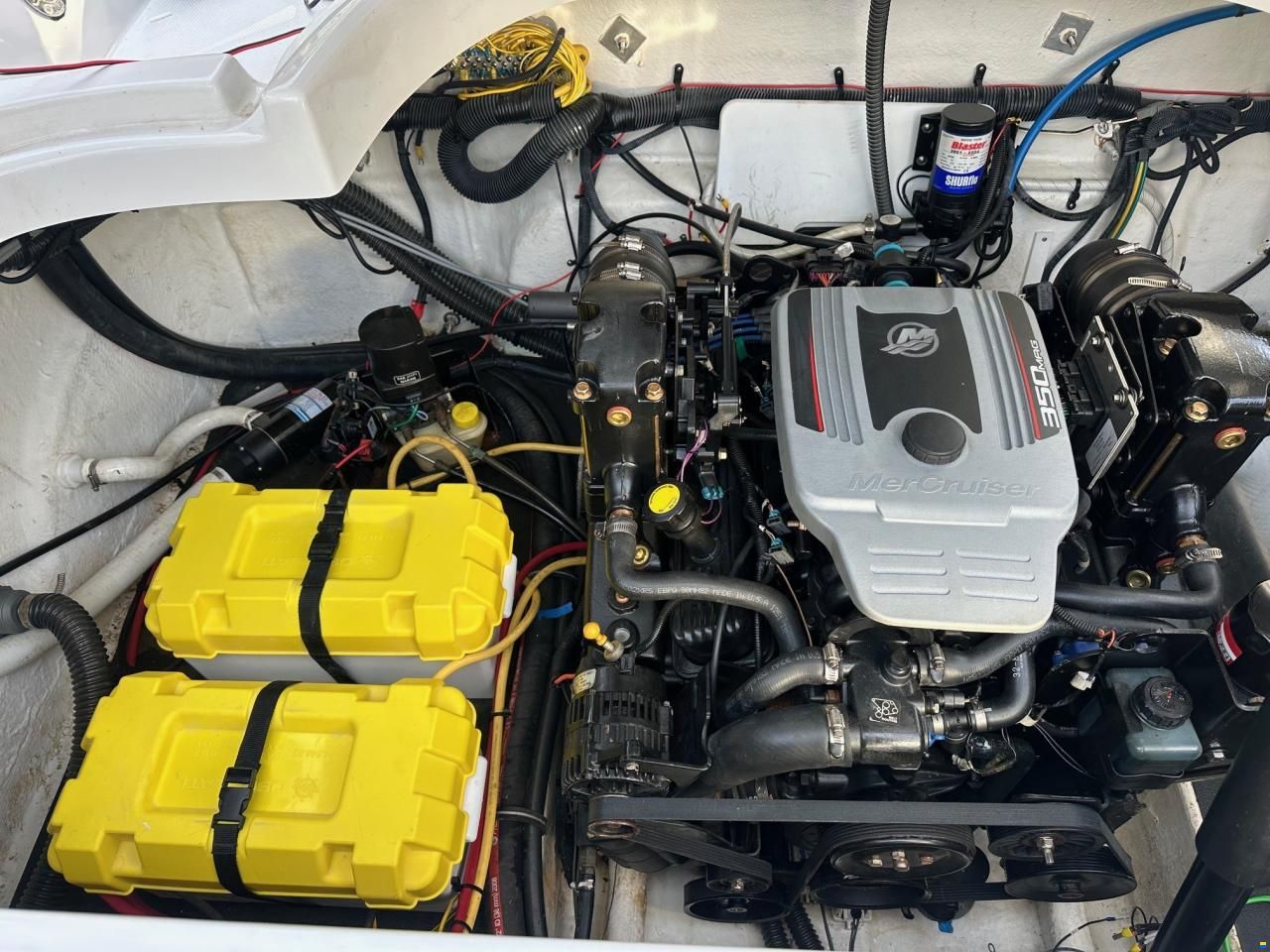Crownline 266 SC
