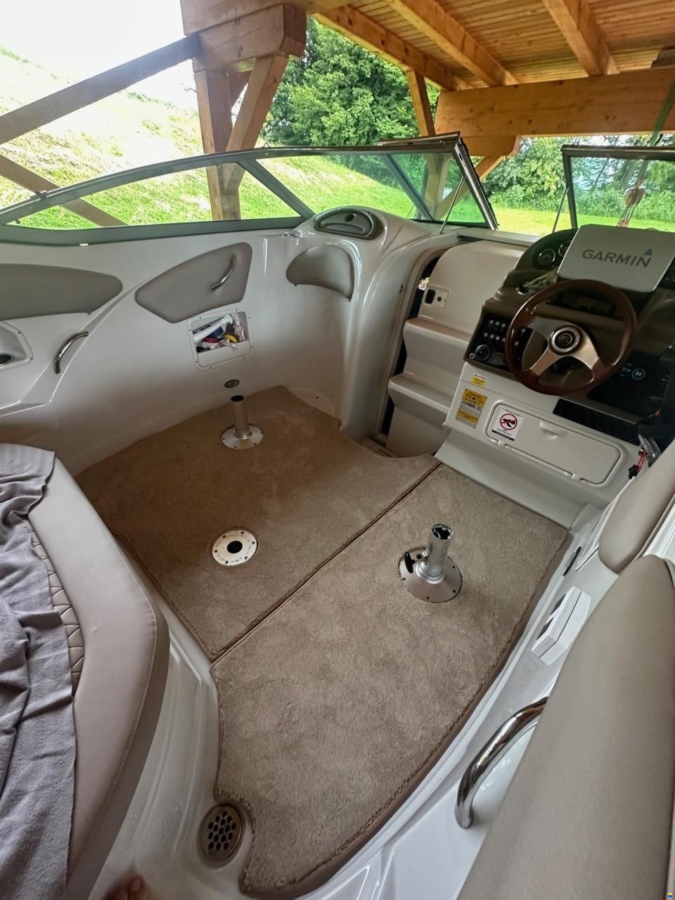 Crownline 266 SC