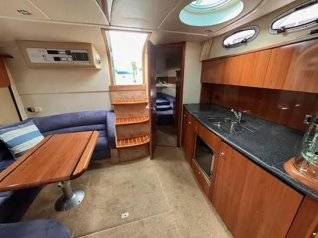 Sealine S 38