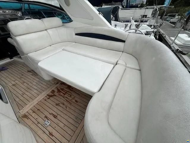 Sealine S 38