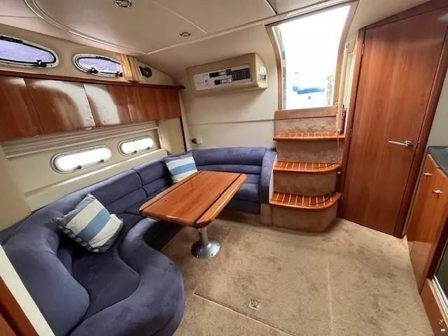 Sealine S 38