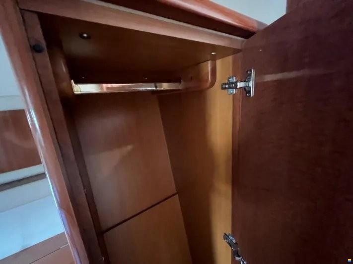 Sealine S 38