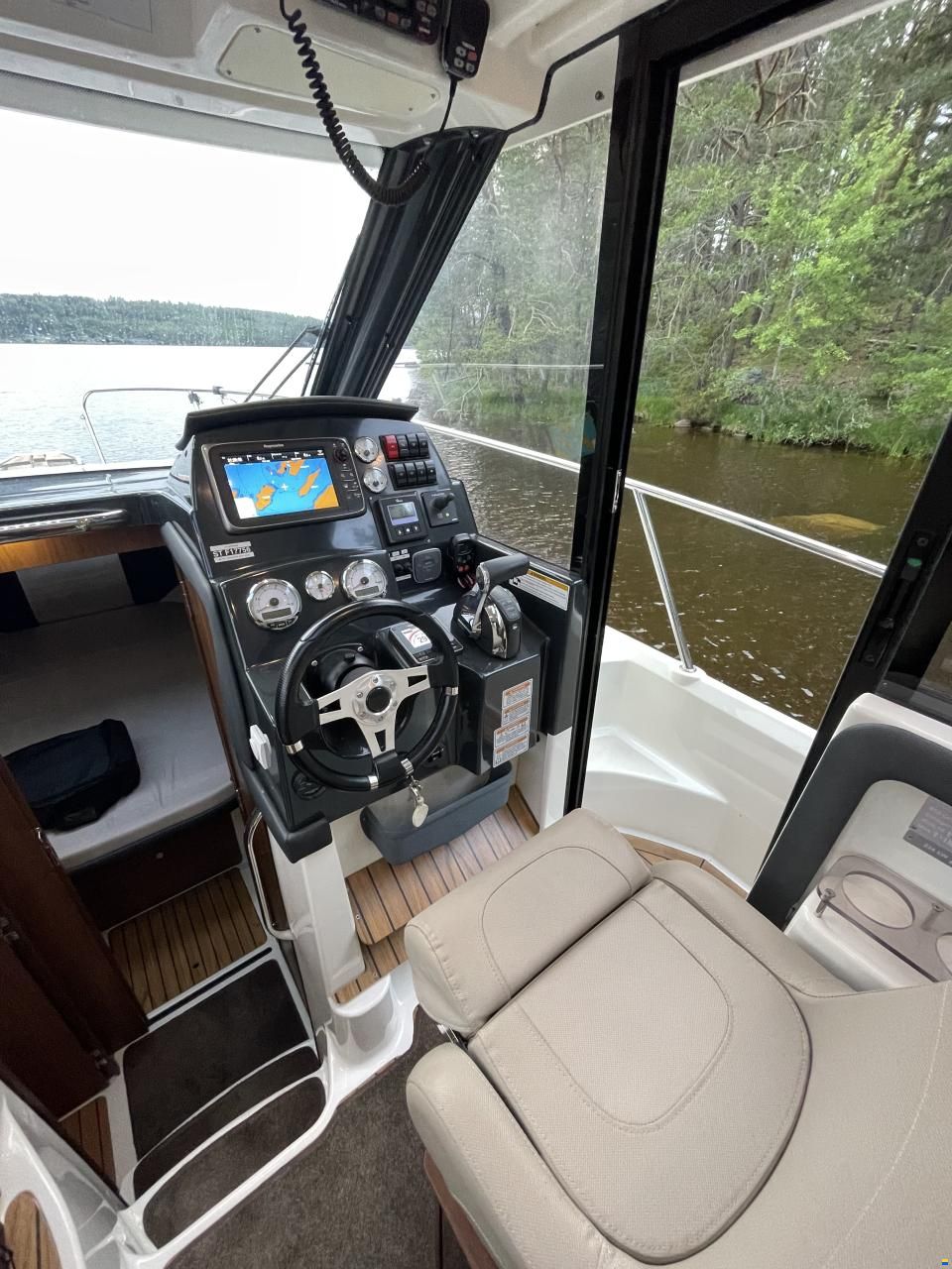 Quicksilver 855 Activ/Weekender/Cruiser