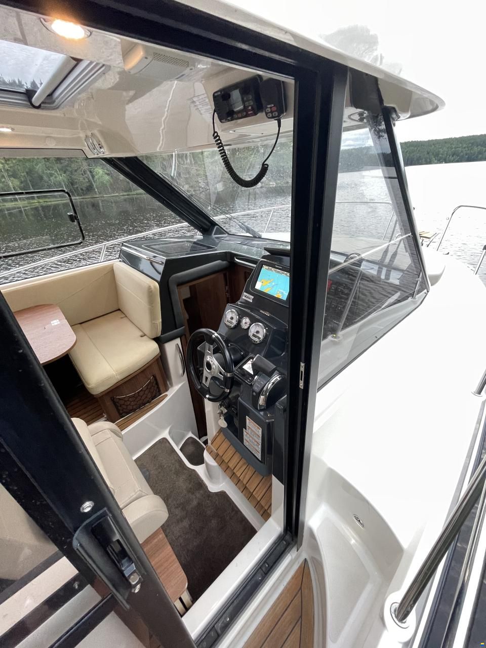 Quicksilver 855 Activ/Weekender/Cruiser
