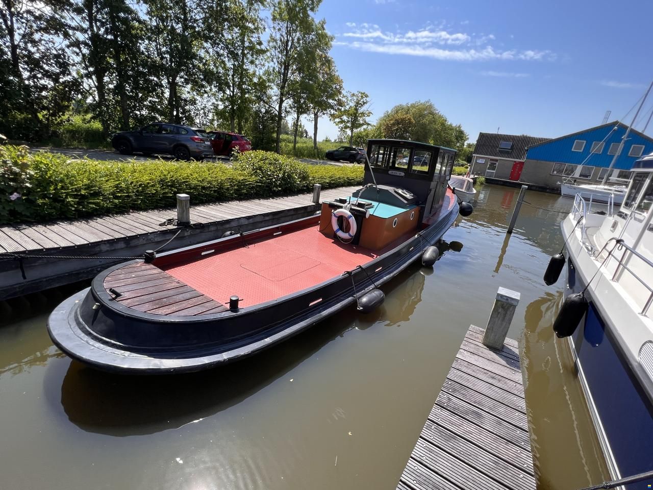 AB Marine Clasic Tugboat