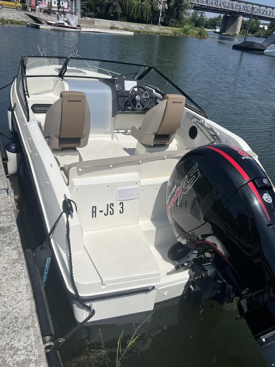 Quicksilver 605 Cruiser