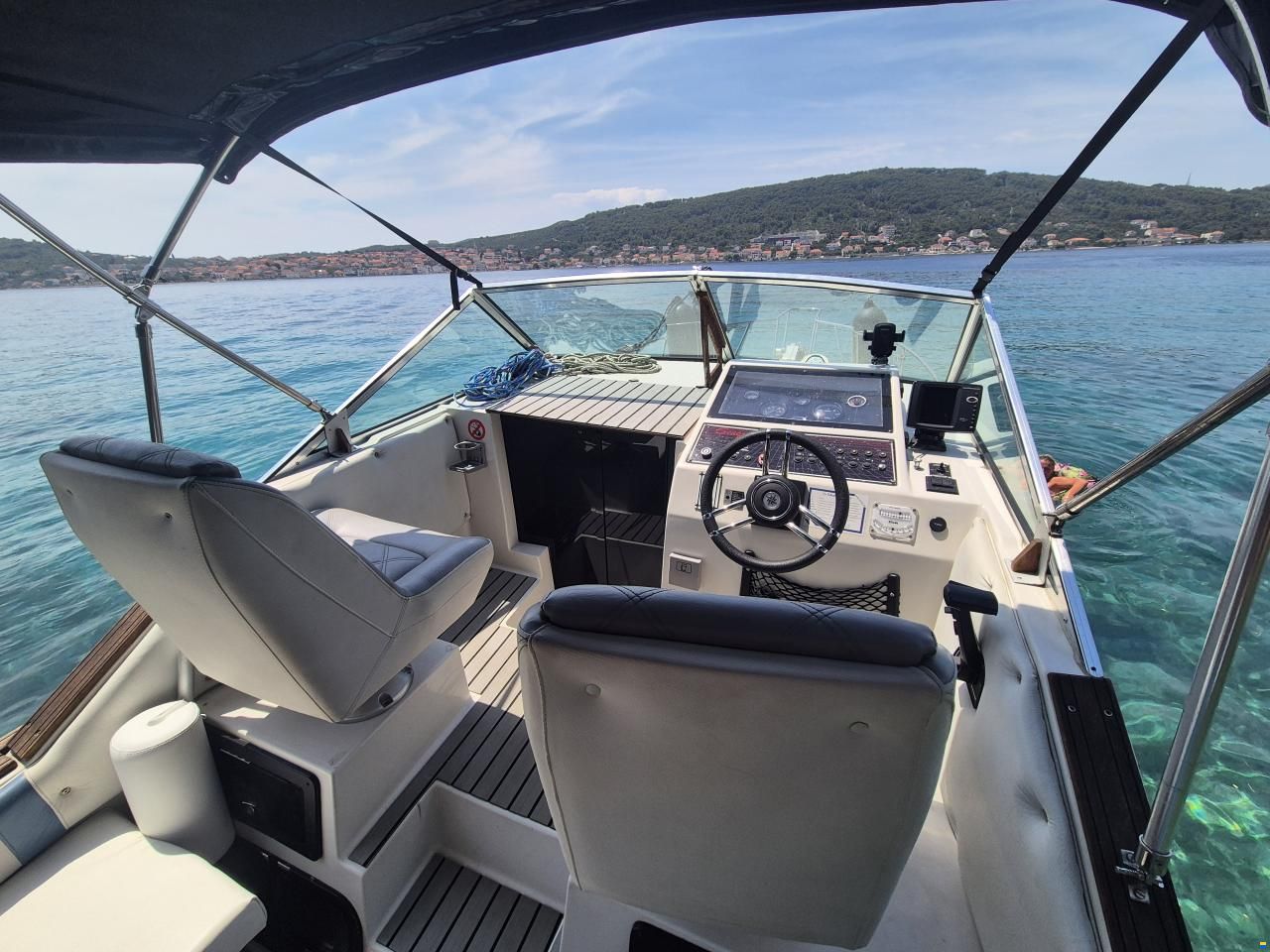 Glasstream Seaquest 23