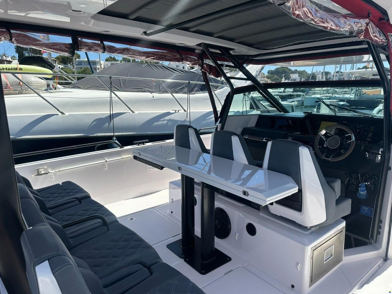 Axopar 37 SUN TOP