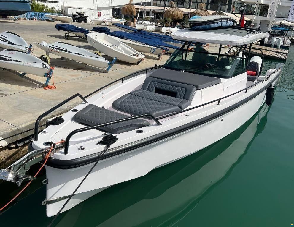 Axopar 37 SUN TOP